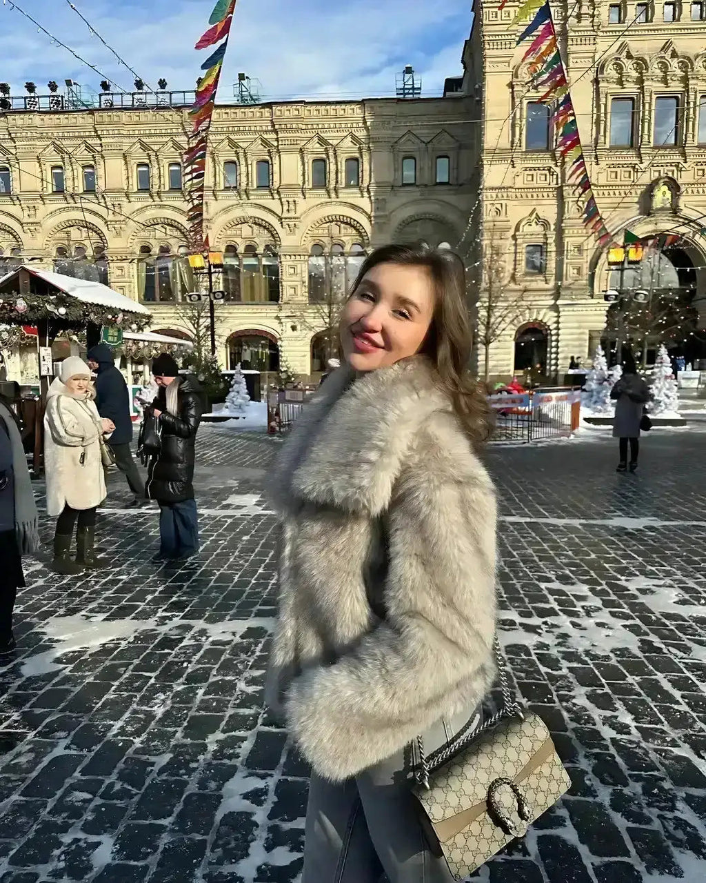 Casaco Sabrina com Textura Felpuda