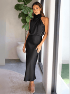 Vestido Midi Acetinado Acinturado com Gola Alta Drapeada Elegante – Rayca