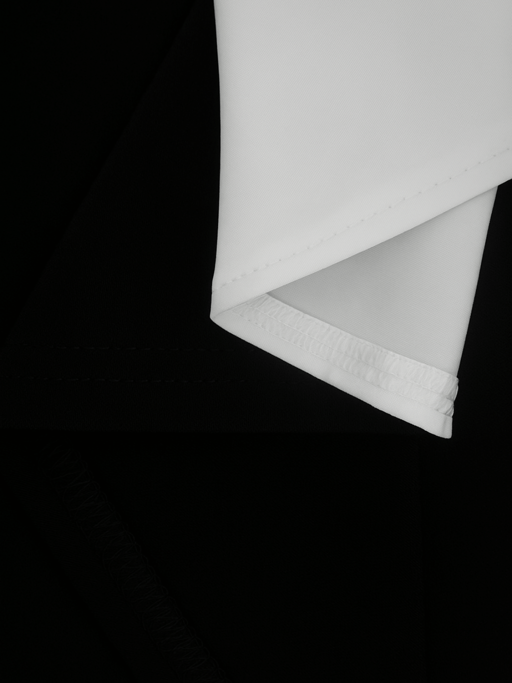 Vestido Longo Sem Mangas com Design Bicolor Diagonal Elegante - Alane