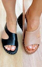 Sandália em Couro Comfort Aurora - Seus Pés nas Nuvens [Compre 1, Leve 2] + Frete Grátis Hoje!